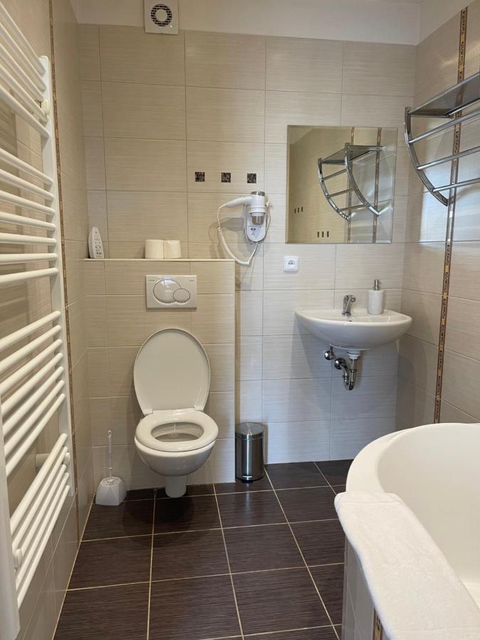 Apartmany Vila Tyniste Tyniste nad Orlici Eksteriør billede